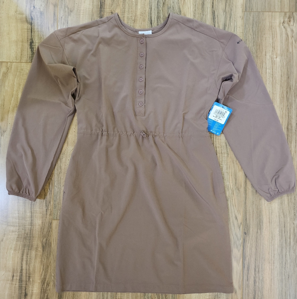 New Columbia Boundless Avenue Dress - Picture 4 of 15